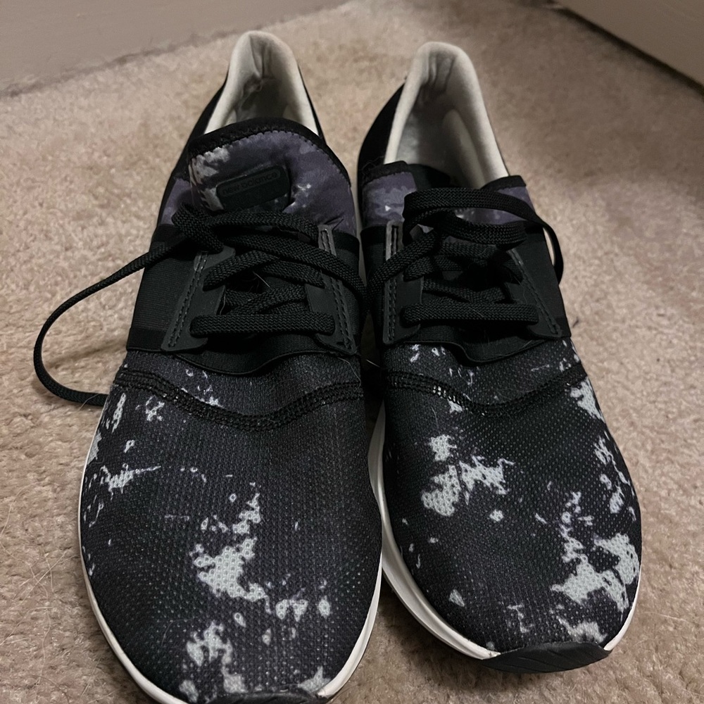 New Balance Women’s Fuelcore Nergize Sneaker - Blue Tie Dye